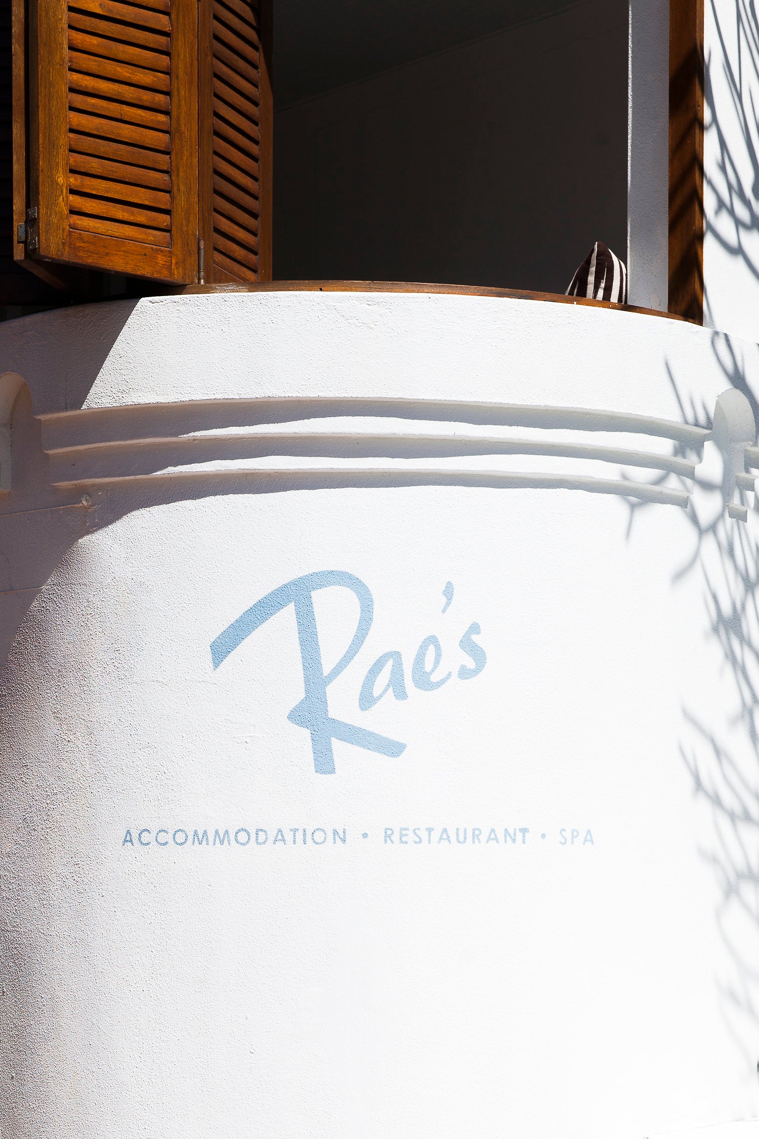 Raes on Wategos