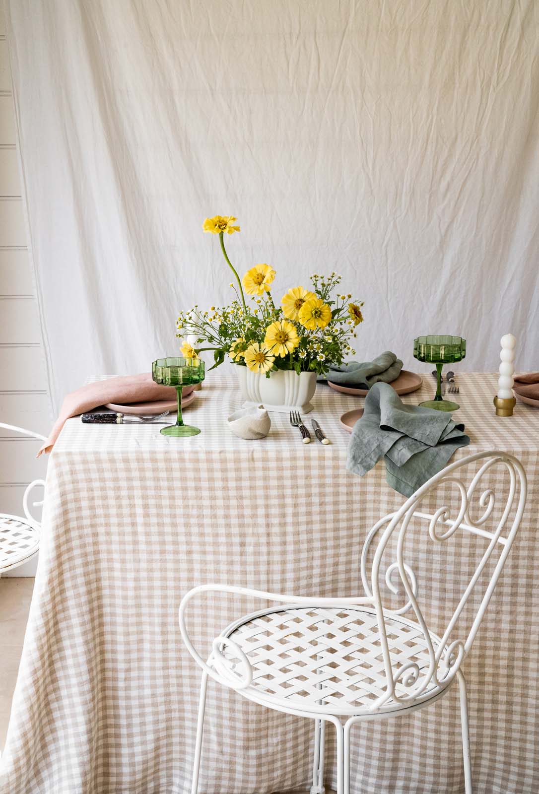 Linen Table Setting