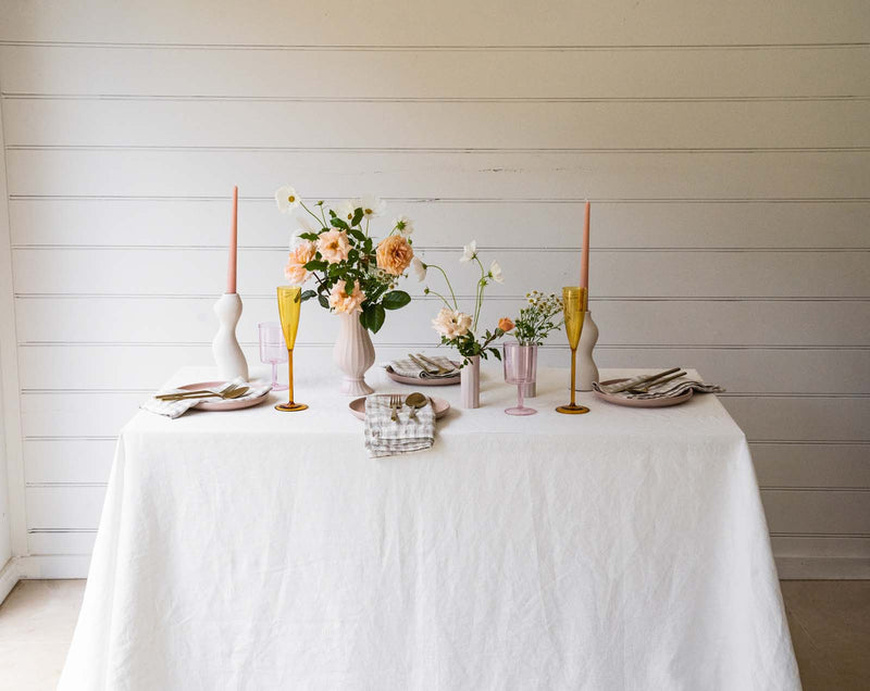 linen table cloth