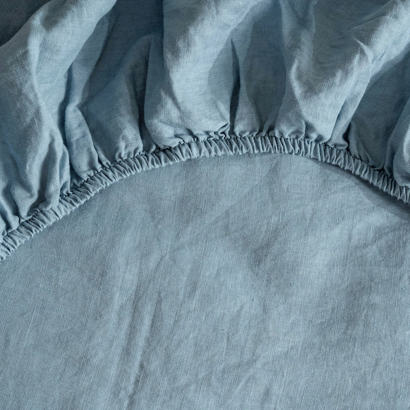 French Flax Linen Sheet Set in Marine Blue