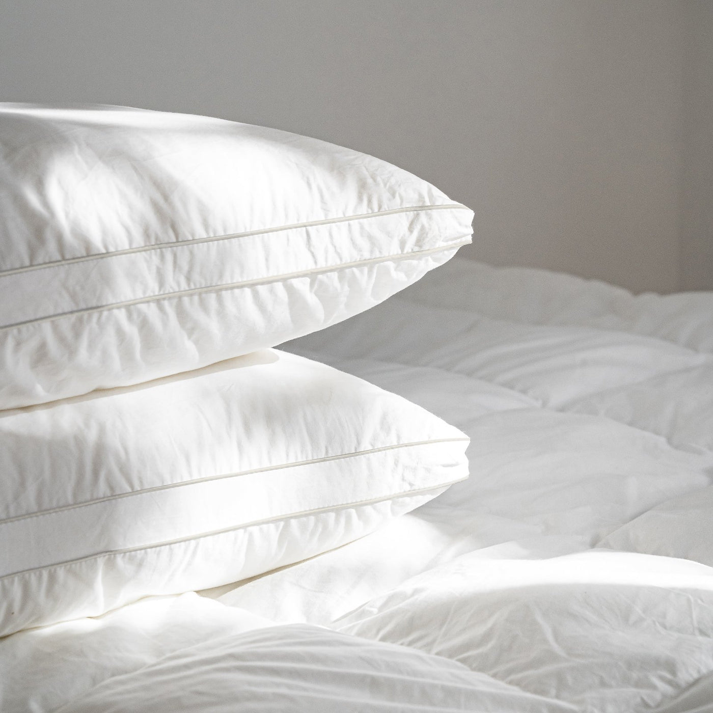 Hotel Cloud Collection™  Luxury 5 Star Hotel Pillow Set