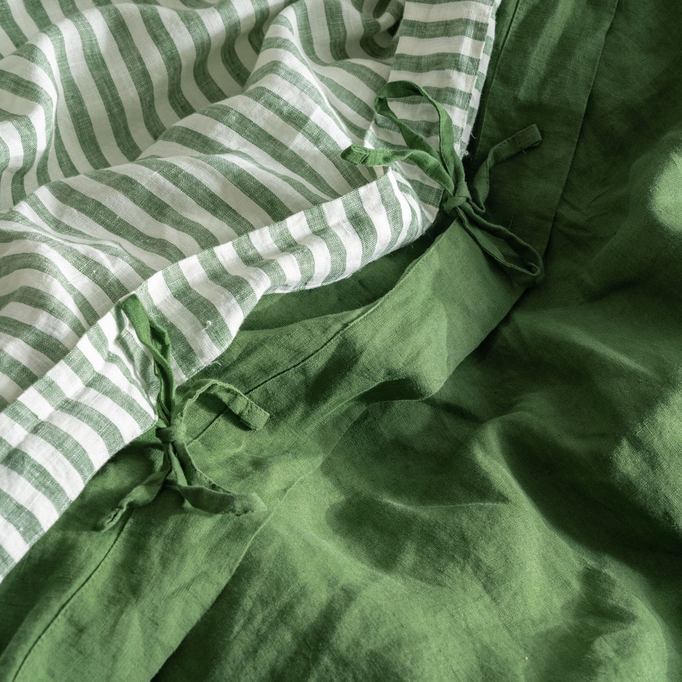 French Flax Linen Double Sided Quilt Cover Set in Ivy/Ivy Stripe