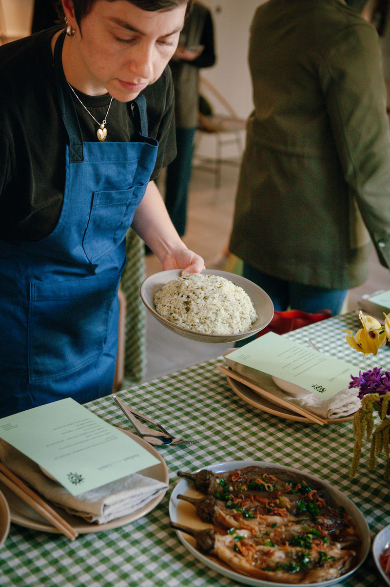 linen table cloth