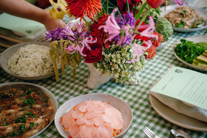 linen table cloth