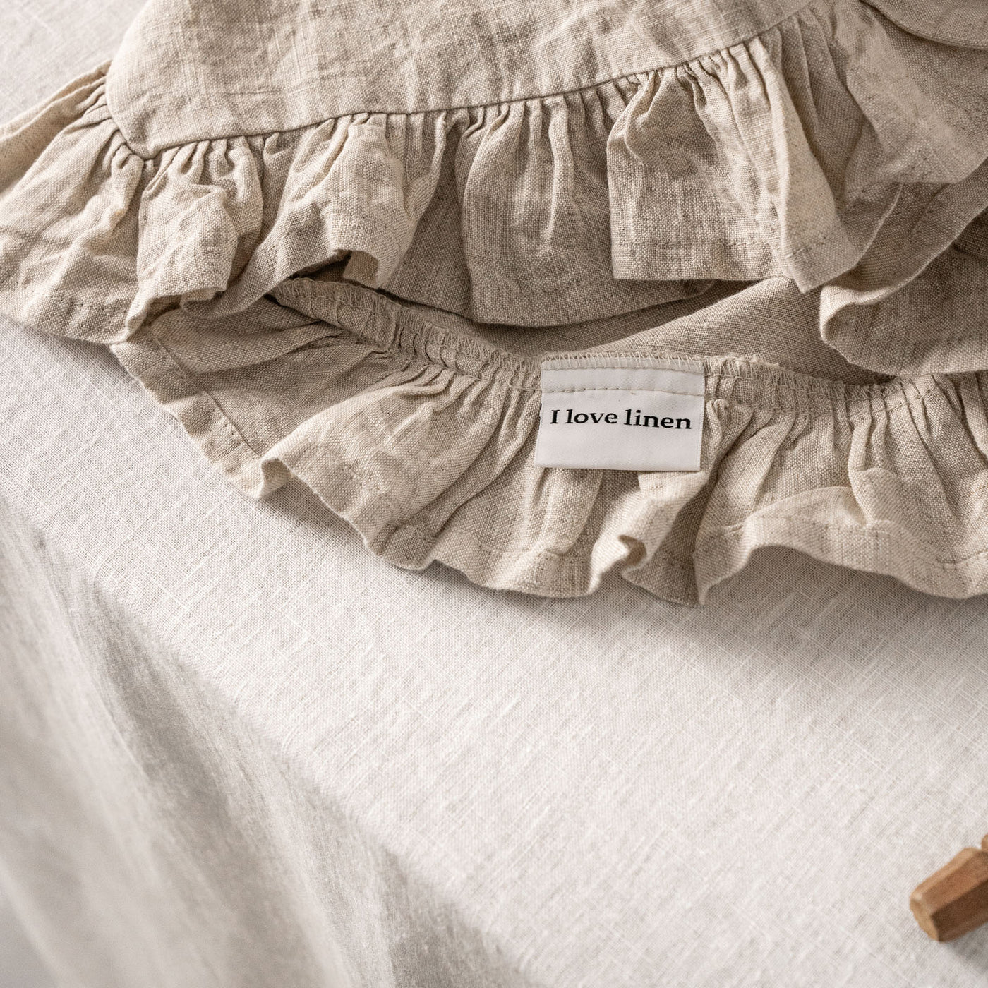 French Flax Linen Ruffles Napkins in Natural