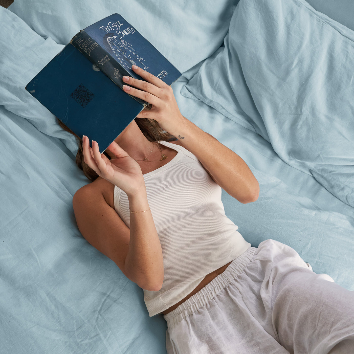 French Flax Linen Fitted Sheet in Sky Blue