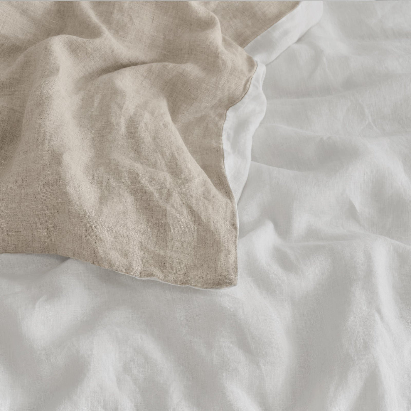 French Flax Linen Double Sided Quilt Cover in White/Natural