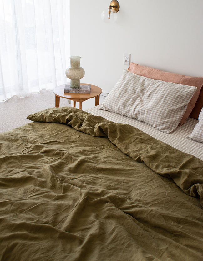 Beige Gingham Pillowcases, Natural Fitted Sheet and Olive Flat Sheet