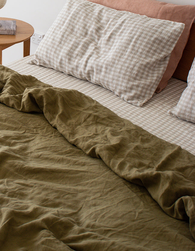 Beige Gingham Pillowcases, Natural Fitted Sheet and Olive Flat Sheet