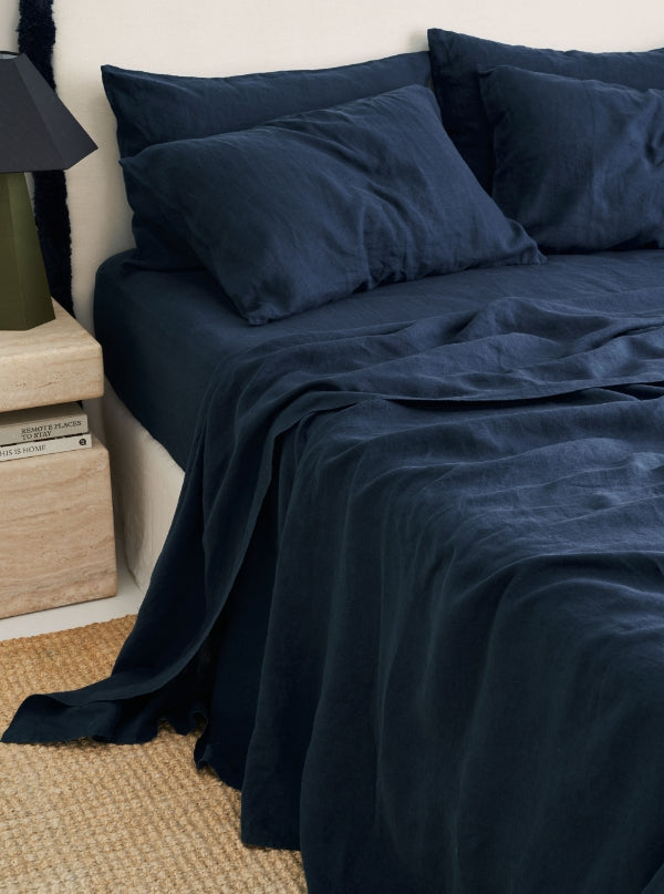Is It Normal For My Linen Bedding To Shed? – I Love Linen