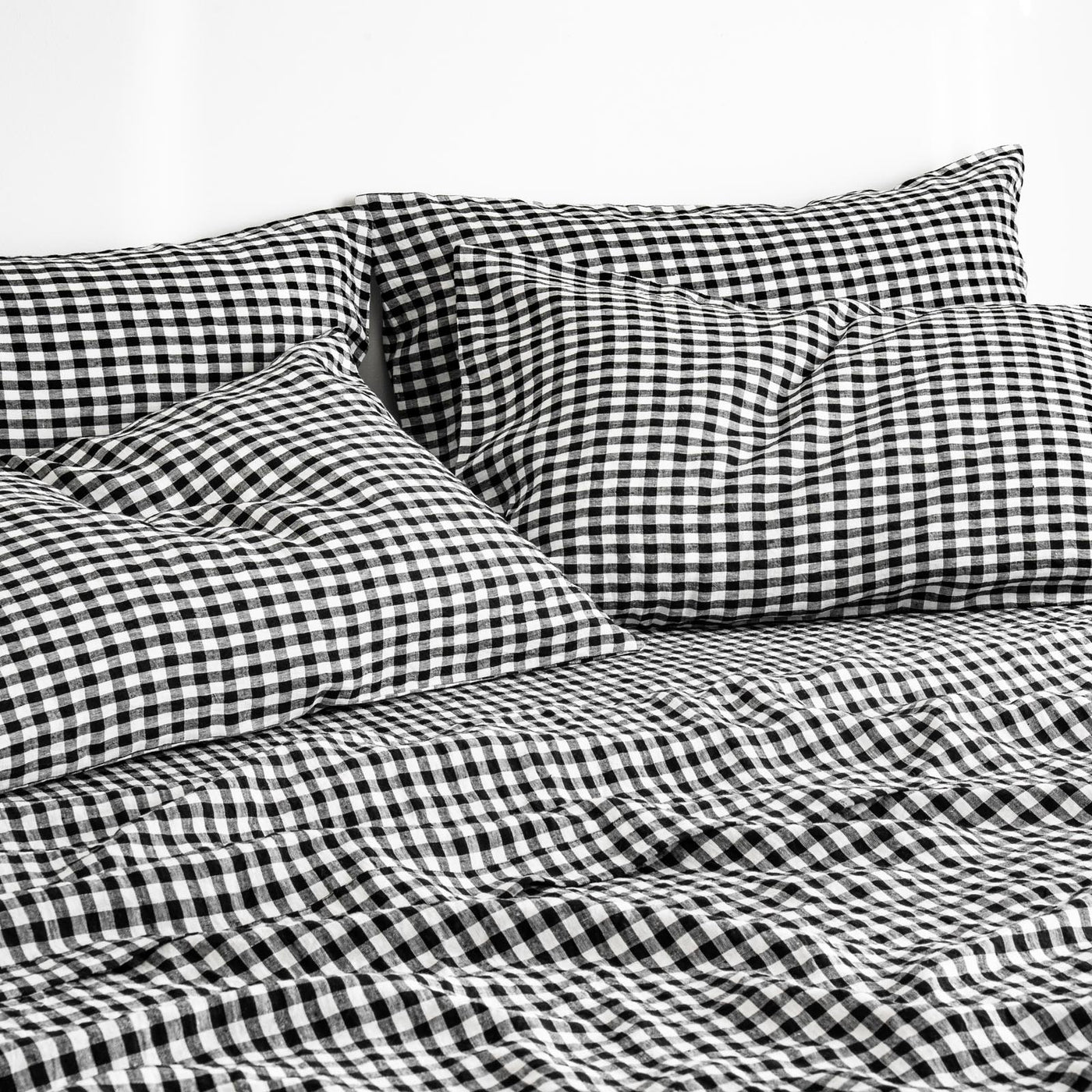 French Flax Linen Sheet Set in Charcoal Gingham