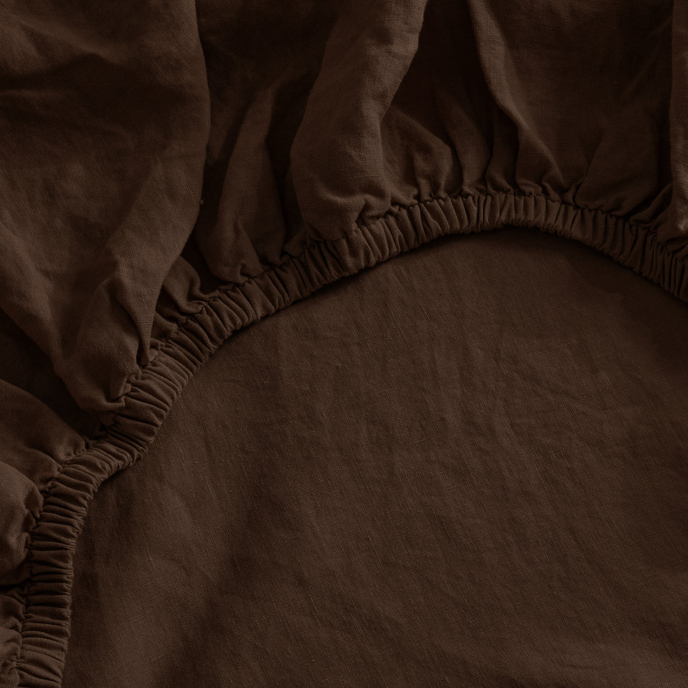 French Flax Linen Fitted Sheet in Chocolate