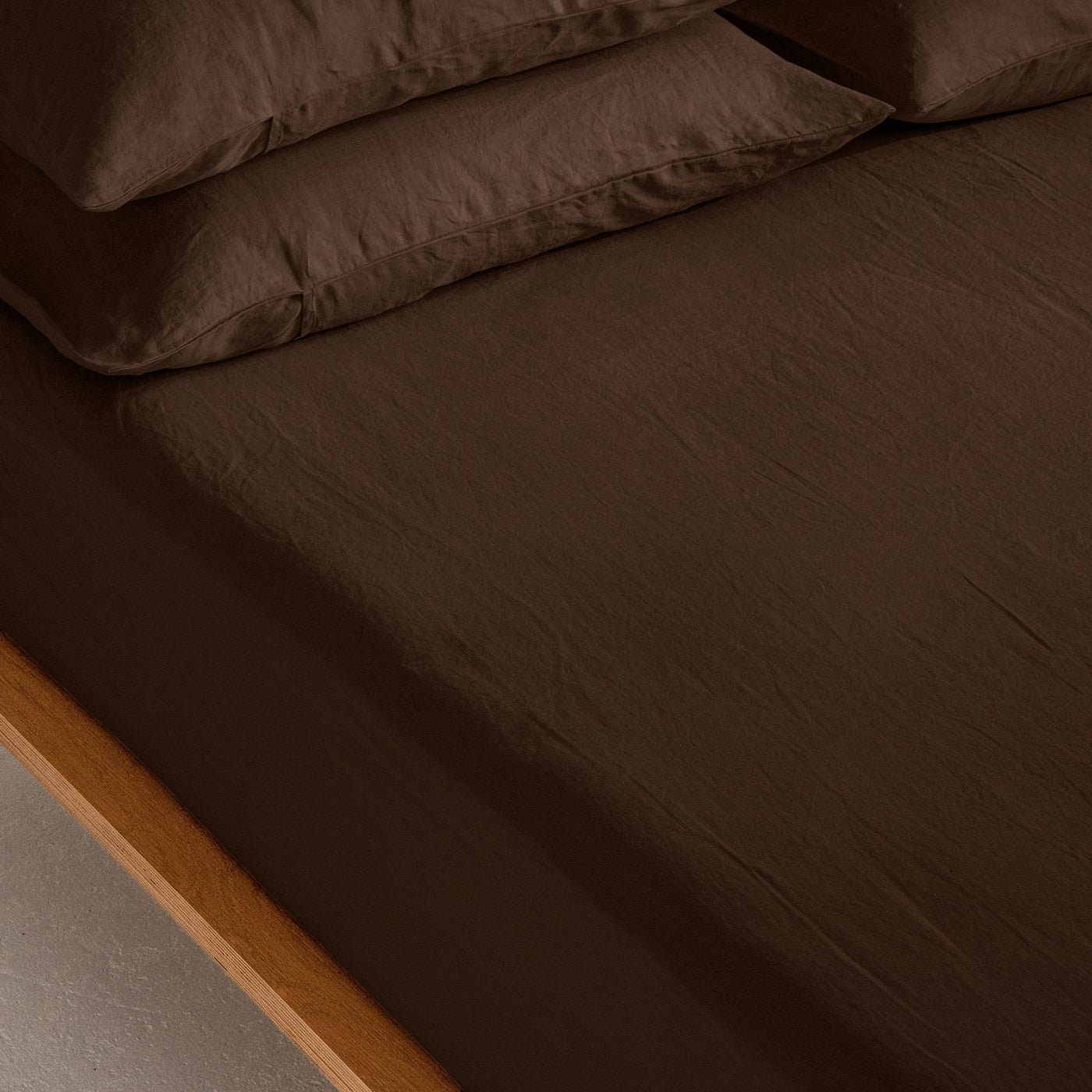 French Flax Linen Sheet Set in Chocolate