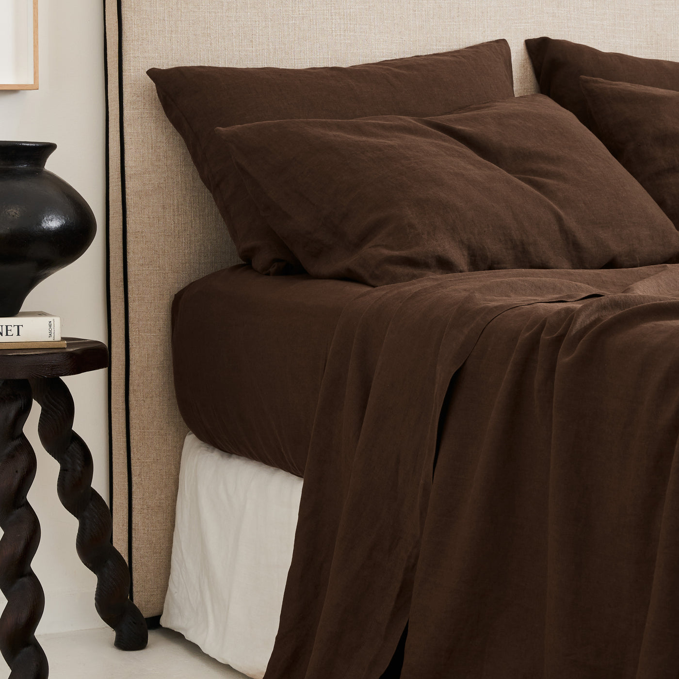 French Flax Linen Fitted Sheet in Chocolate