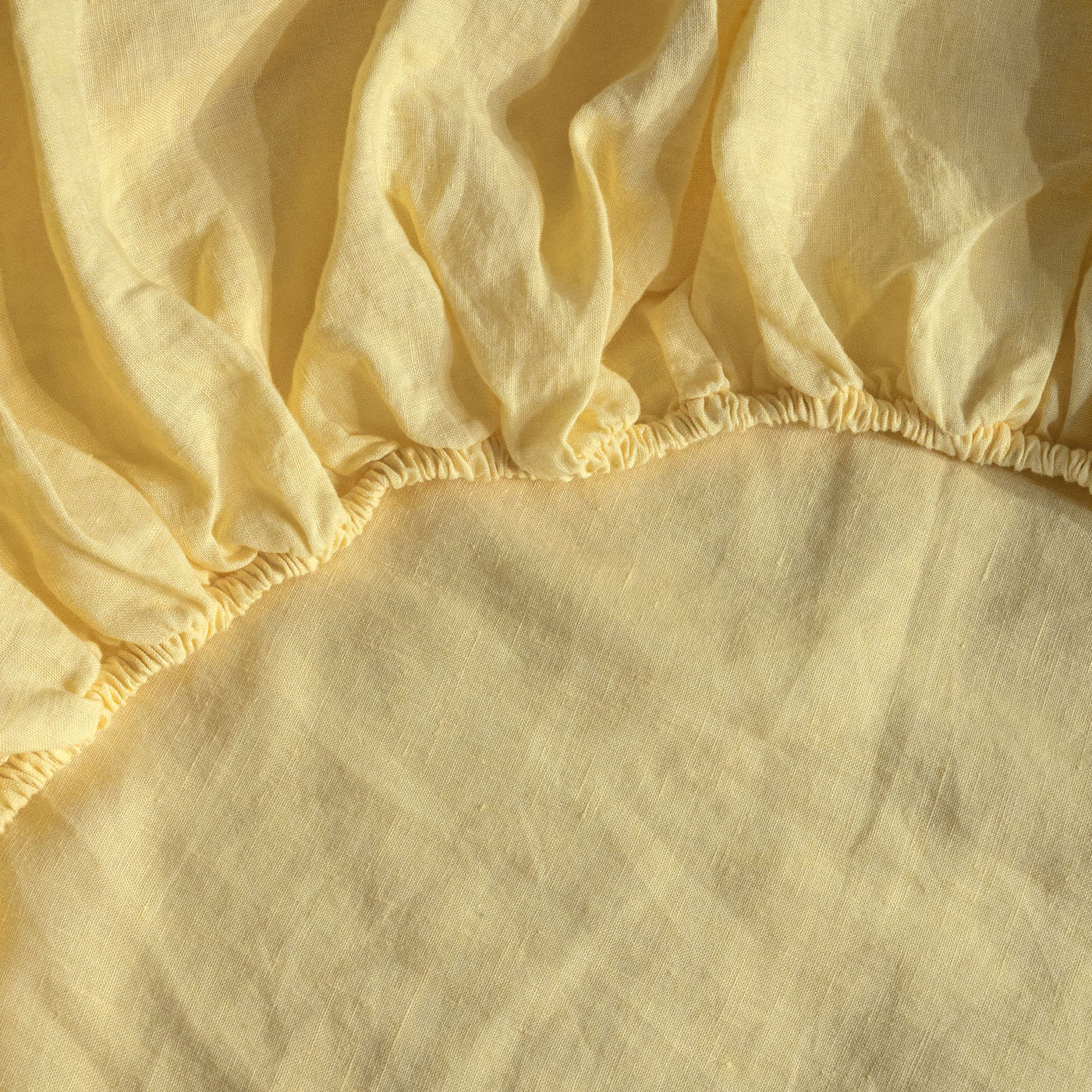 French Flax Linen Sheet Set in Daisy