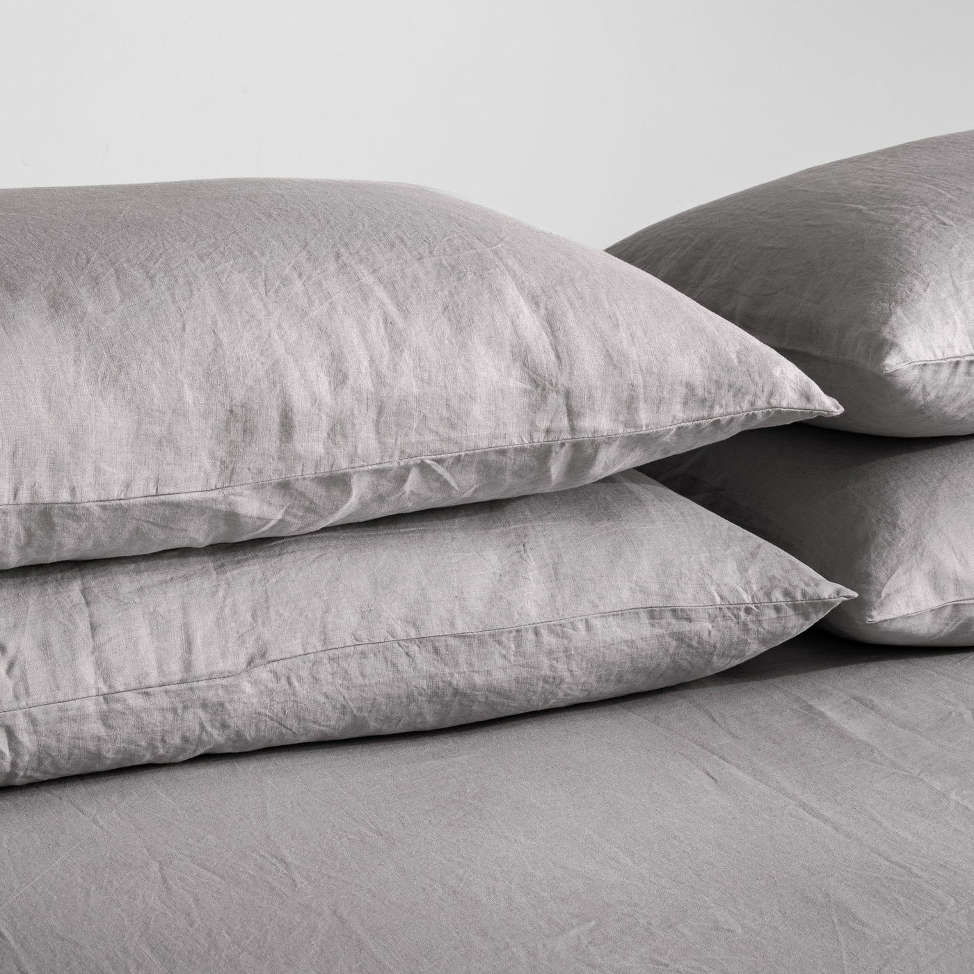 French Flax Linen Pillowcase Set in Soft Grey