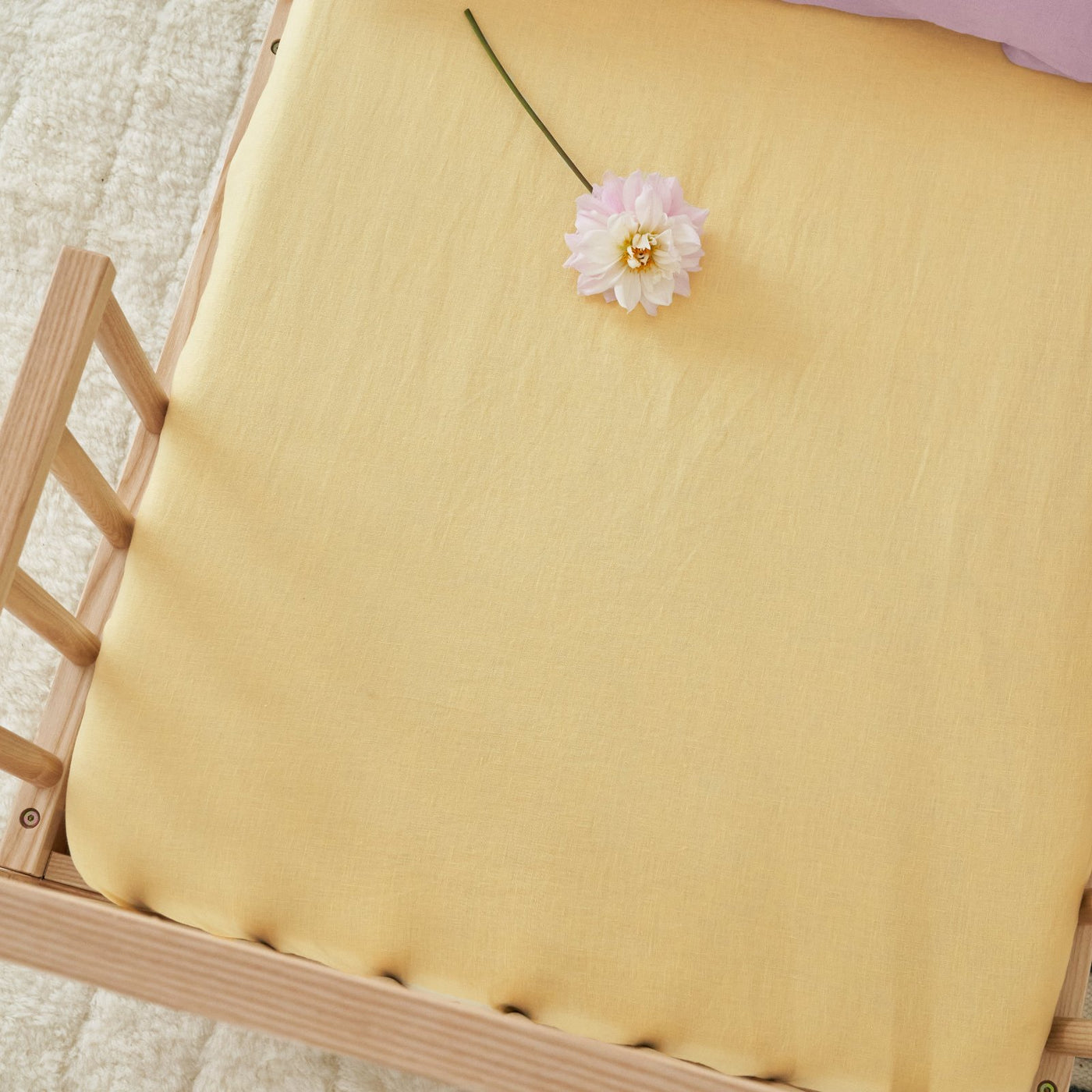 French Flax Linen Cot Sheet in Daisy