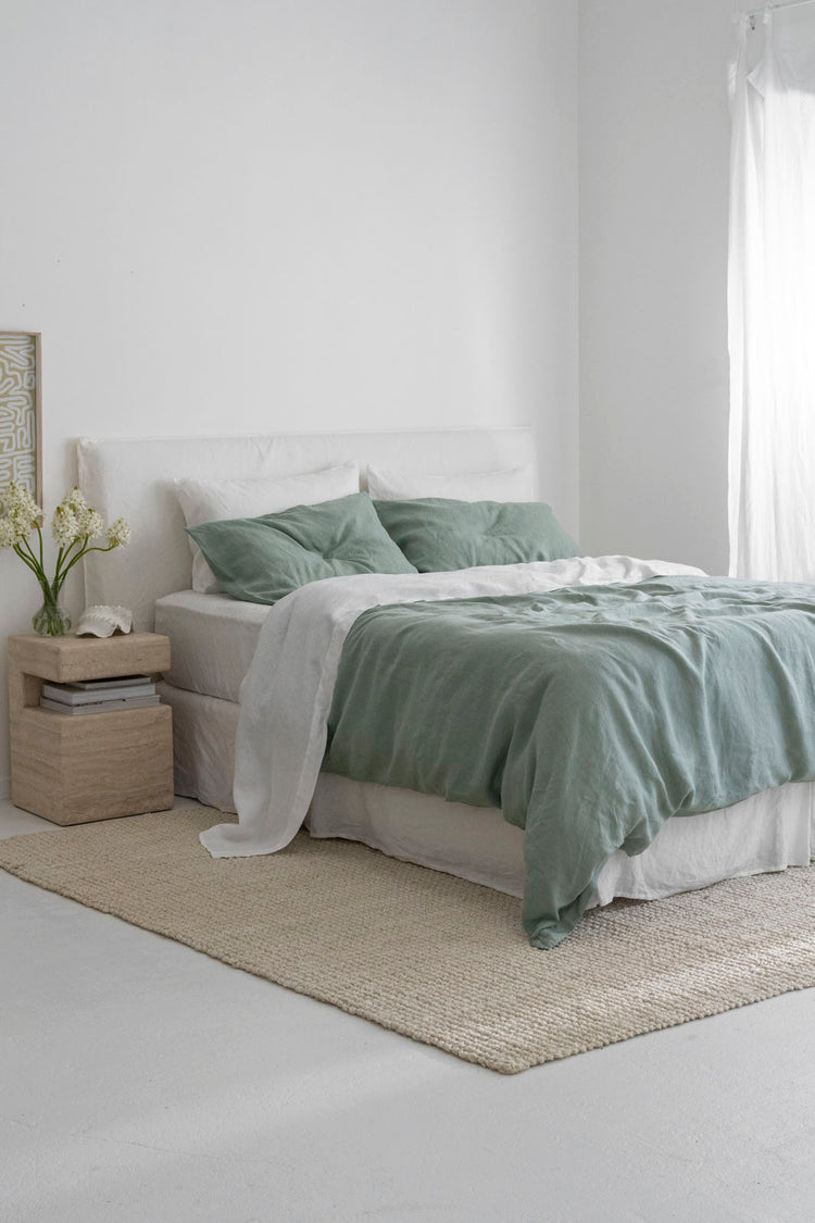 Decoding the Luxury Why is Linen Bedding Expensive? I Love Linen