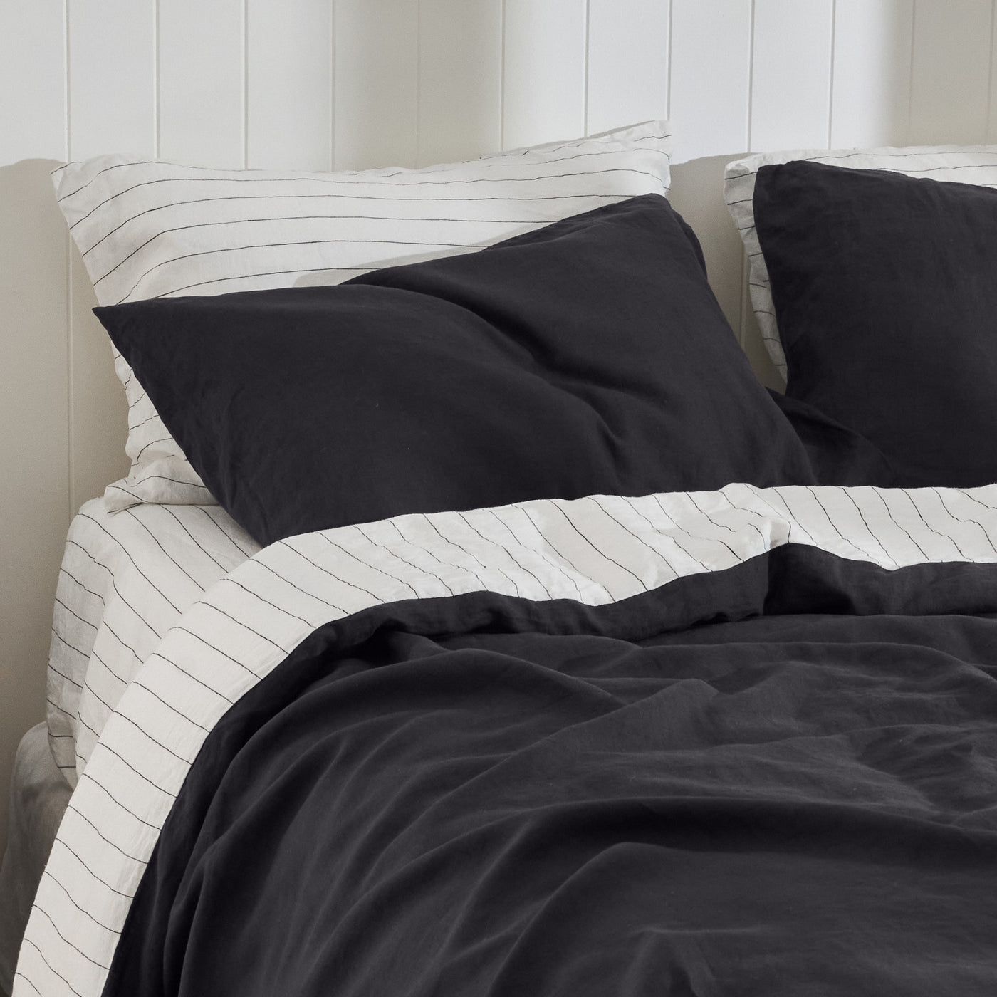 French Flax Linen Pillowcase SET in Charcoal