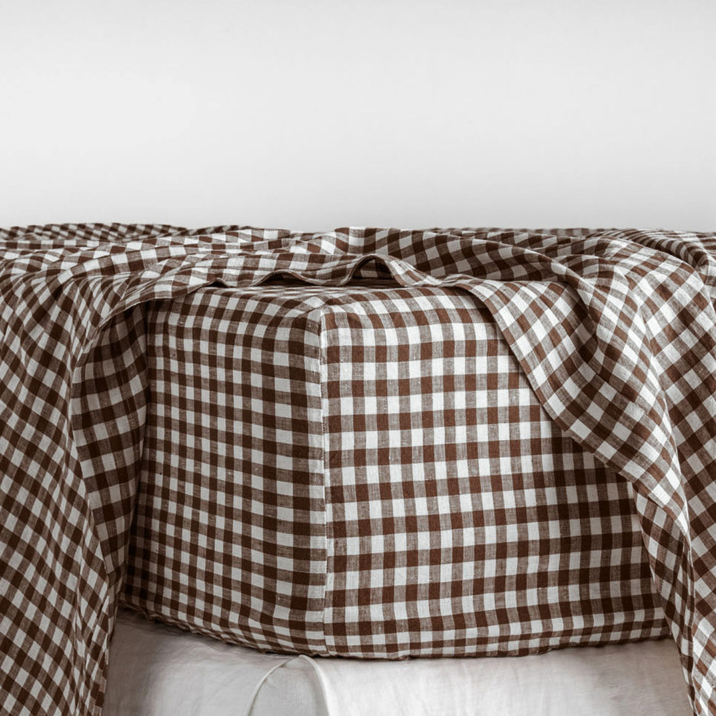 French Flax Linen Fitted Sheet in Chocolate Gingham