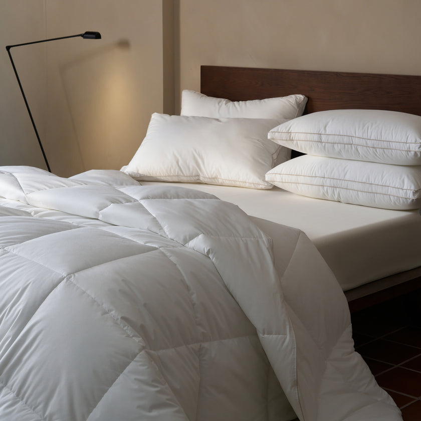 Hotel Cloud Collection™ Luxury 5 Star Hotel Quilt