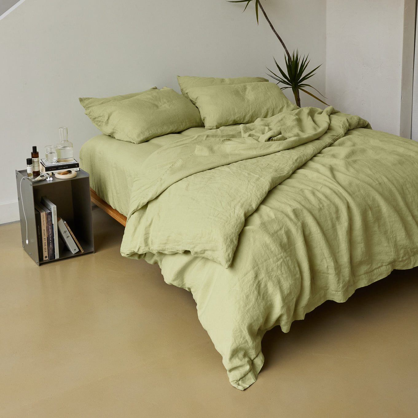 French Flax Linen Pillowcase Set in Matcha