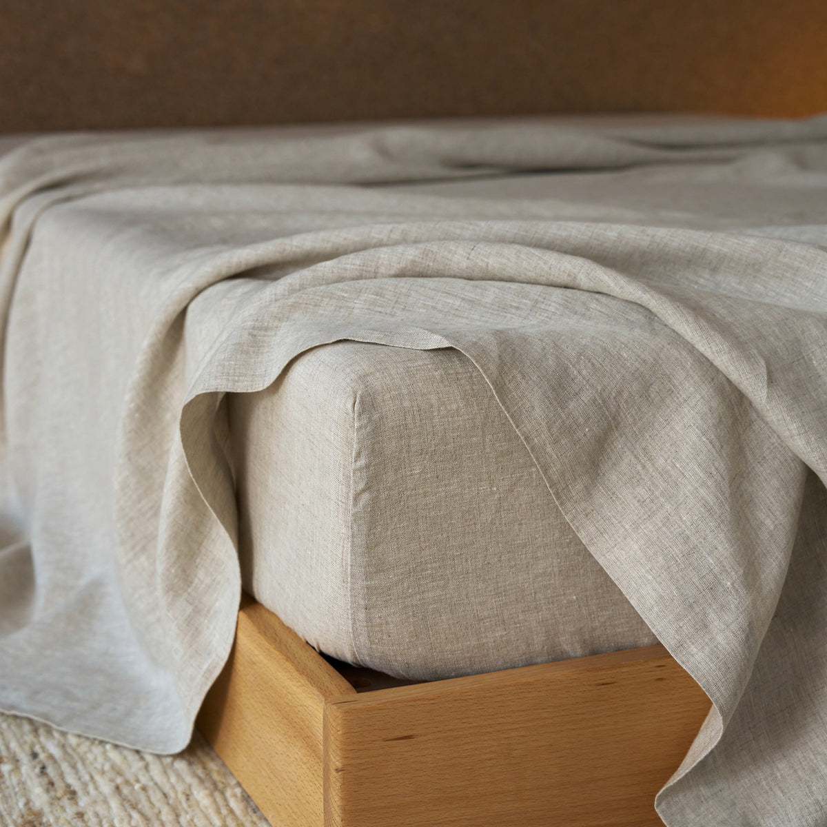 French Flax Linen Fitted Sheet in Natural