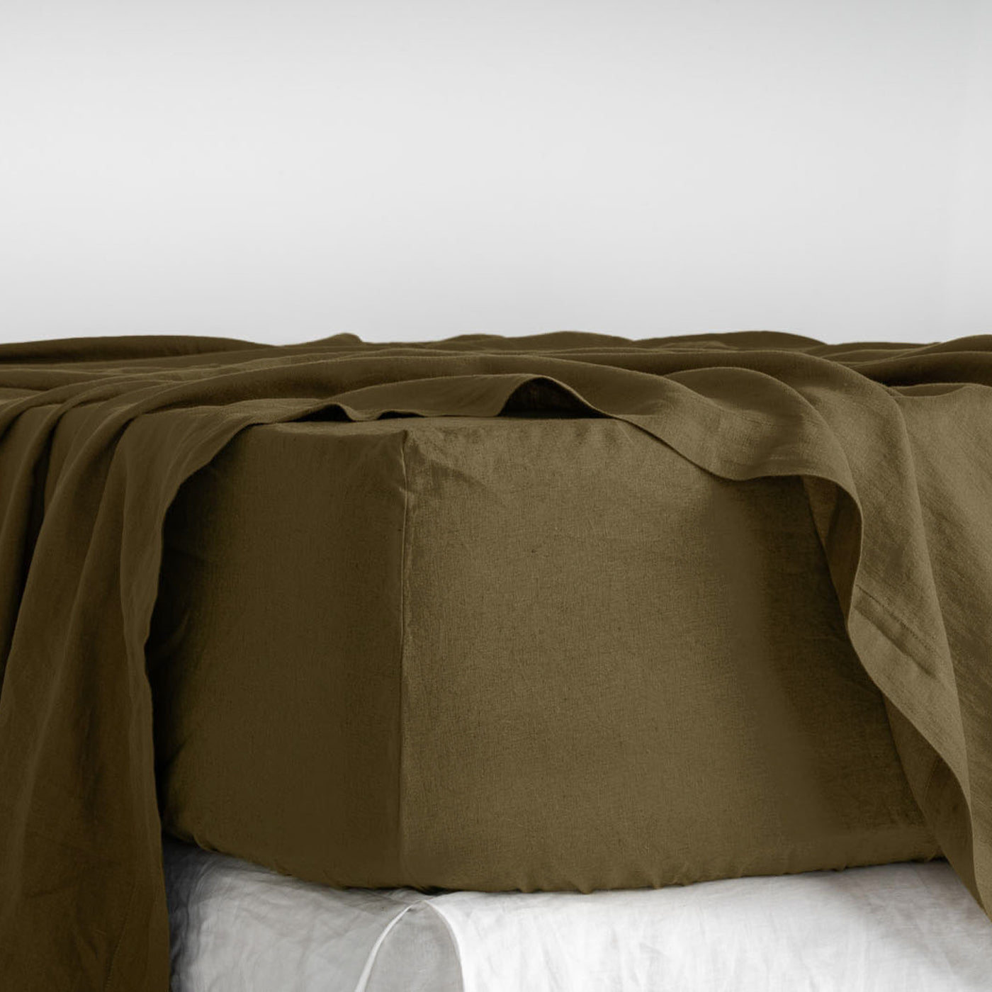 French Flax Linen Fitted Sheet in Olive