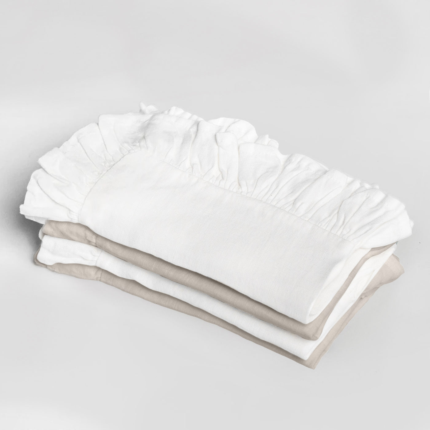 French Flax Linen Ruffle Napkins (Set Of 4) in White/Natural