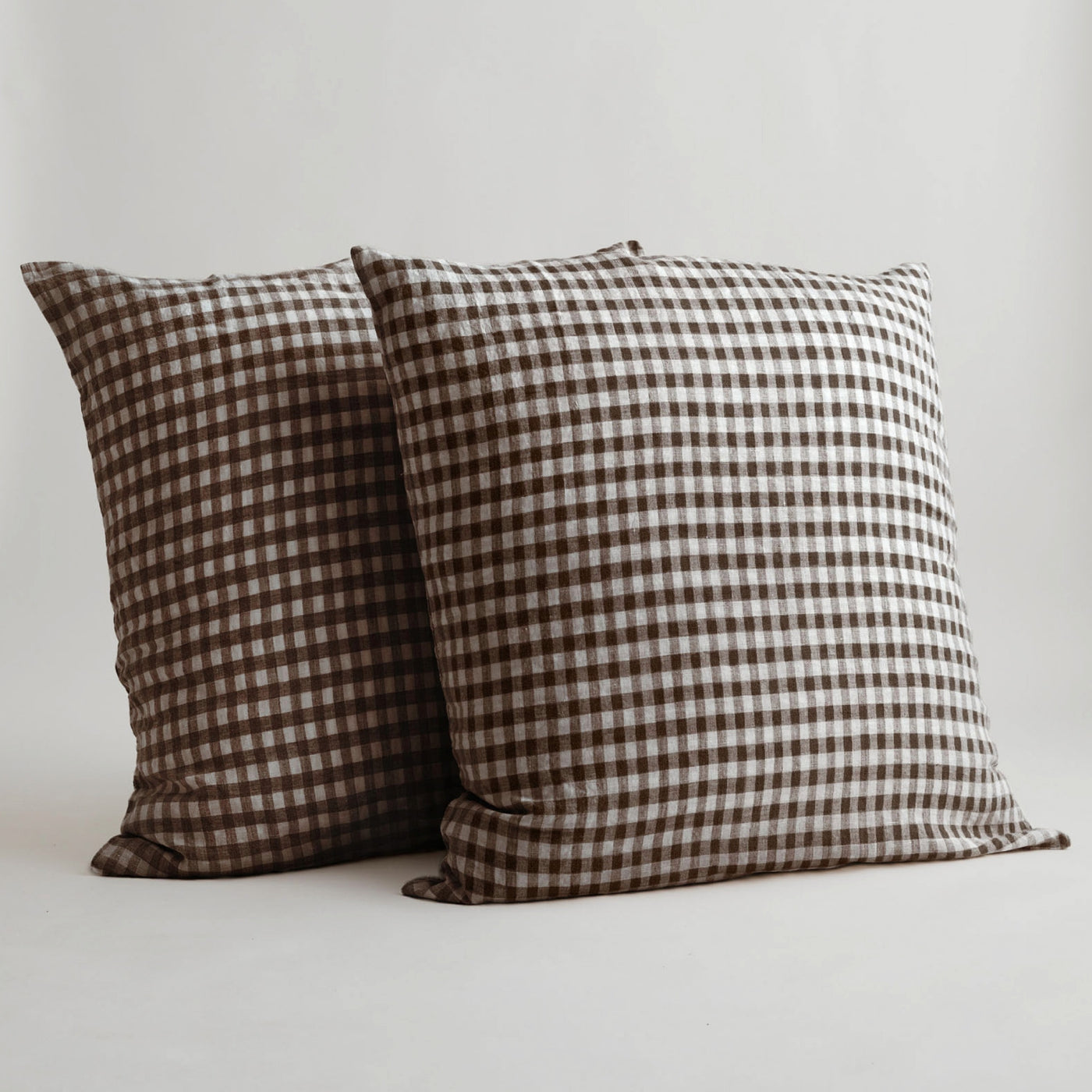 French Flax Linen Pillowcase Set in Chocolate Gingham