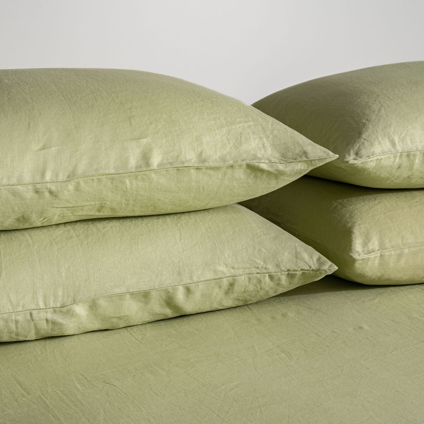 French Flax Linen Pillowcase Set in Matcha