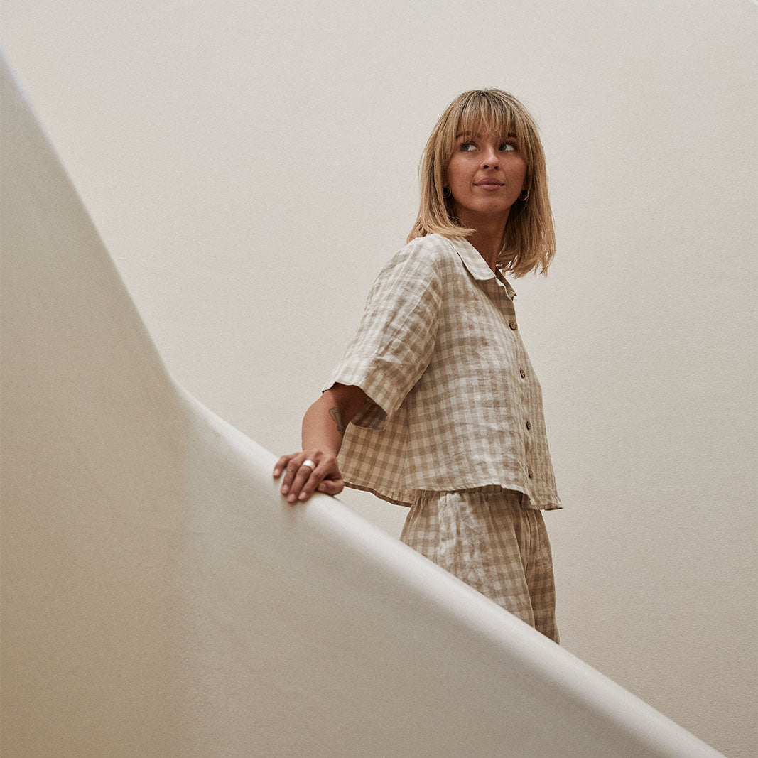 French Flax Linen Poppy Shirt in Beige Gingham