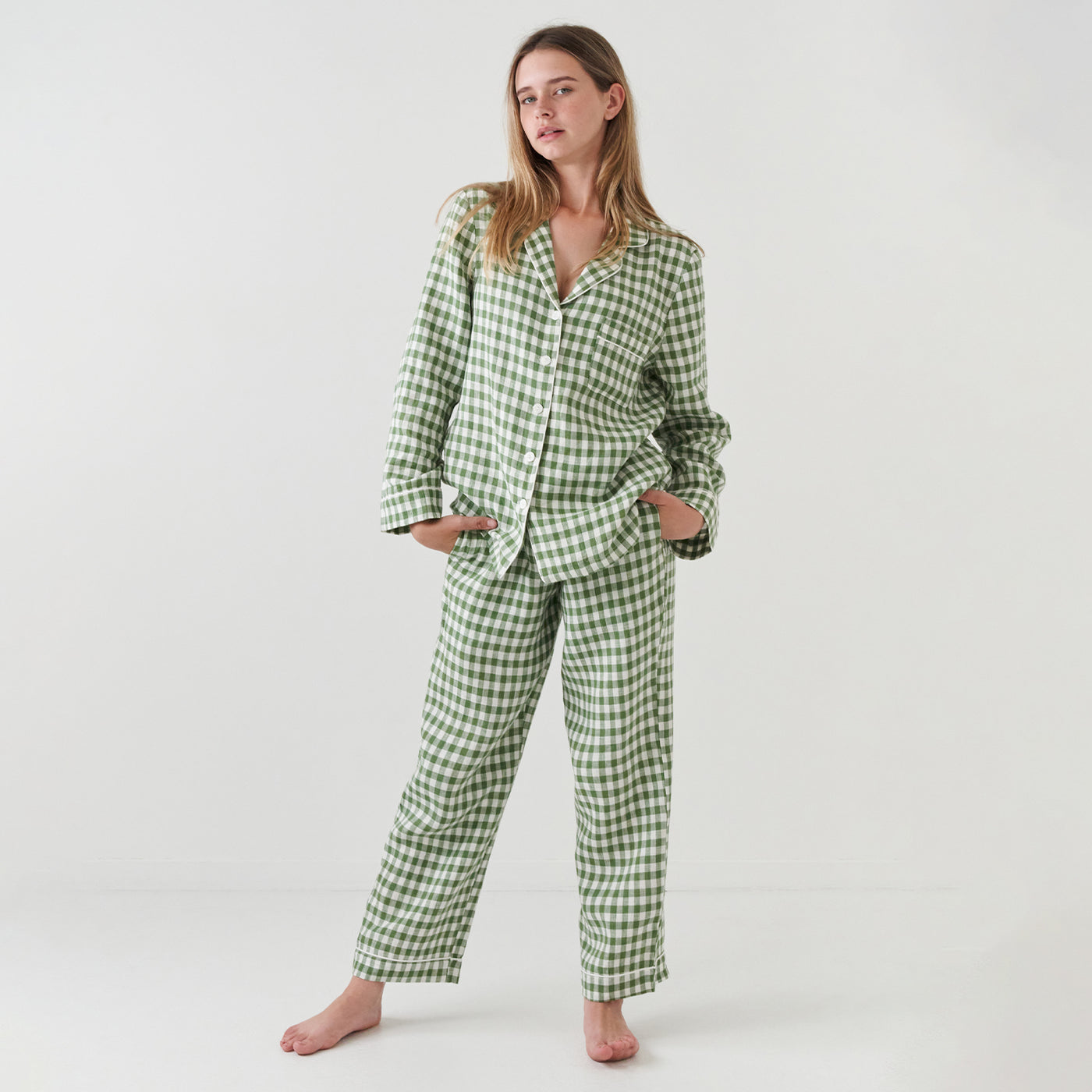 French Flax Linen Pyjama Set in Ivy Gingham