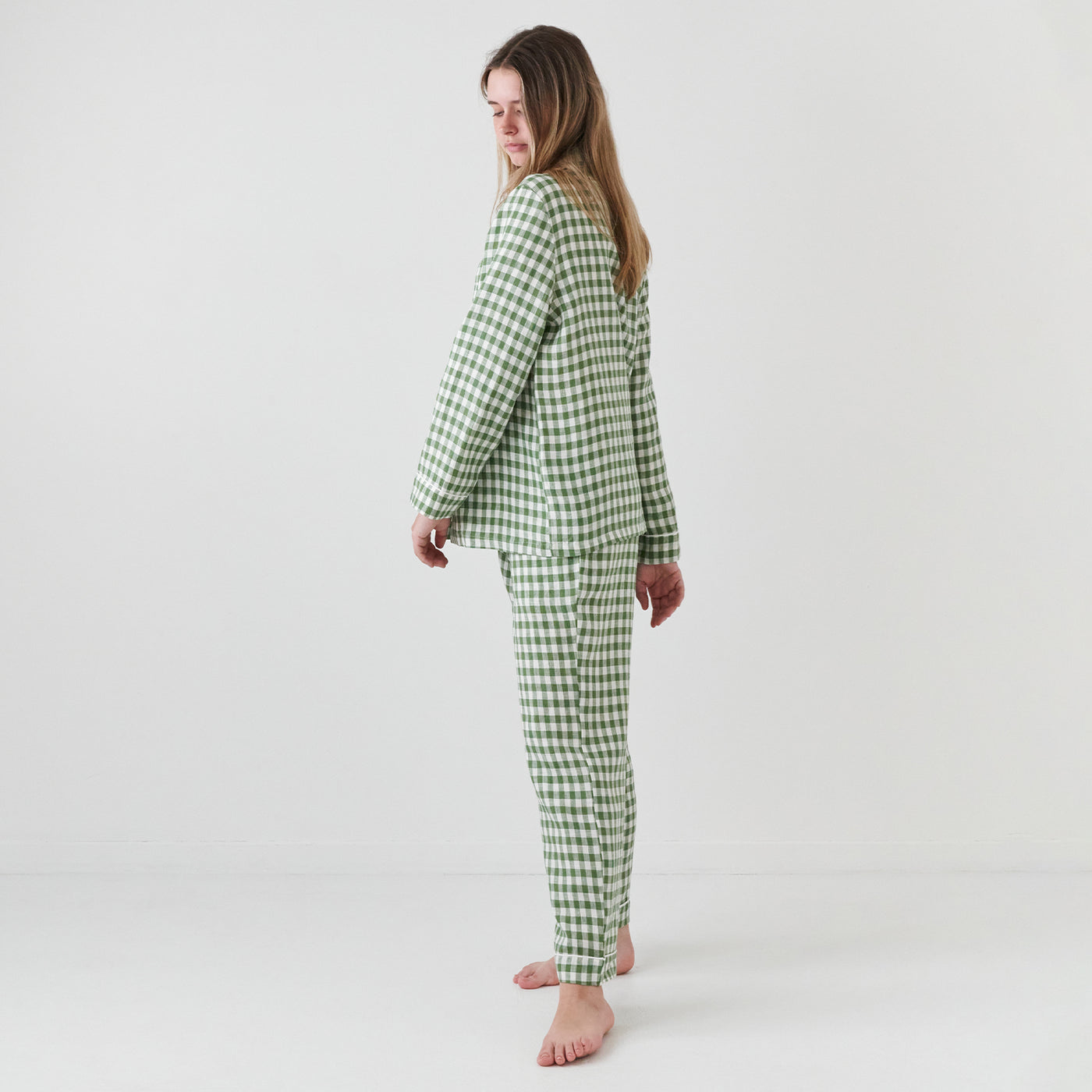 French Flax Linen Pyjama Set in Ivy Gingham