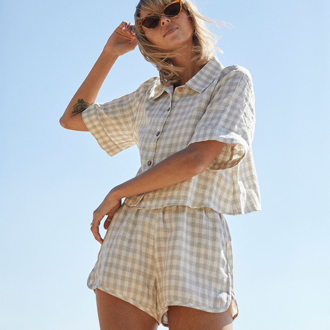 French Flax Linen Relaxed Short in Beige Gingham
