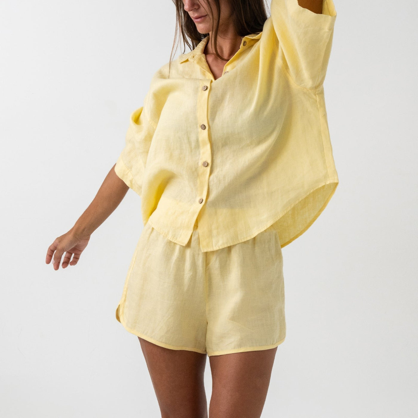 French Flax Linen Relaxed Short in Daisy