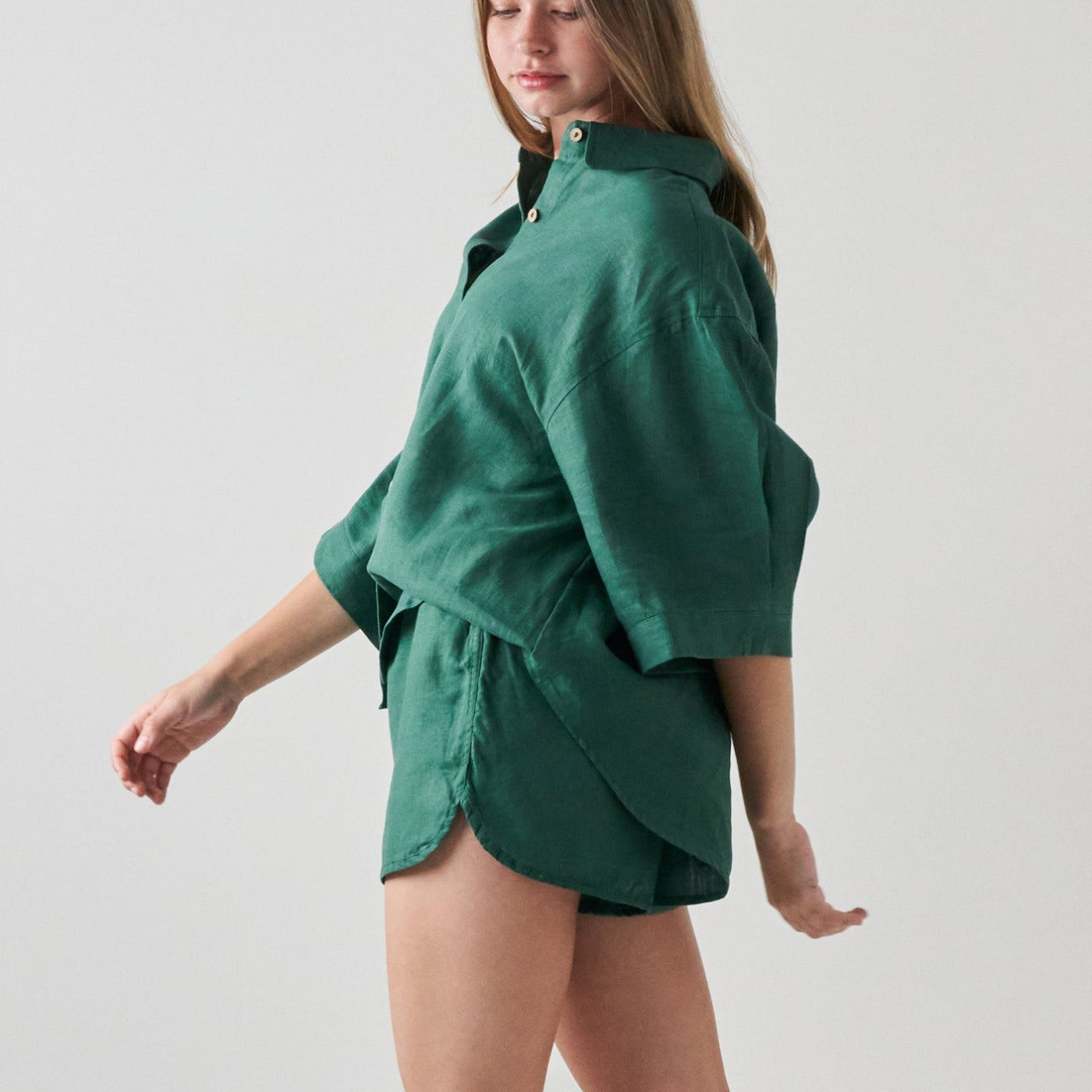 French Flax Linen Relaxed Short in Jade