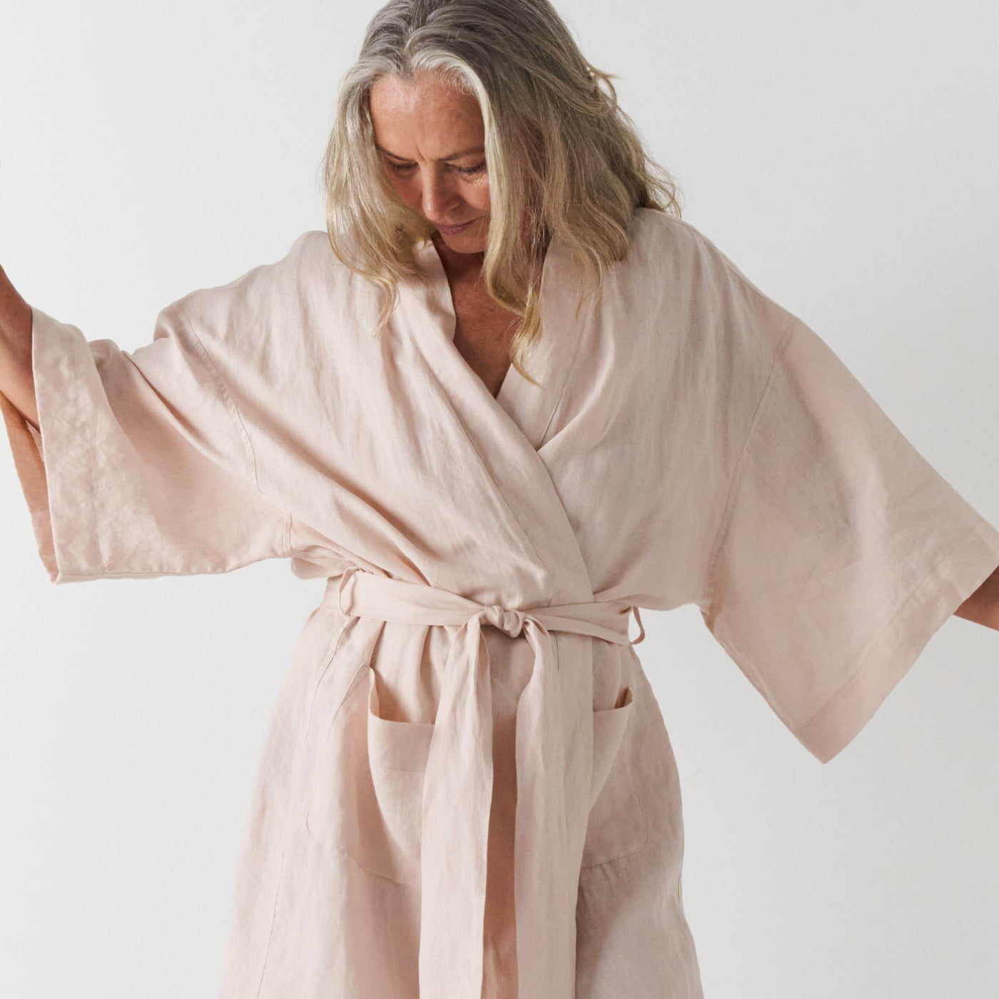 French Flax Linen Robe in Blush