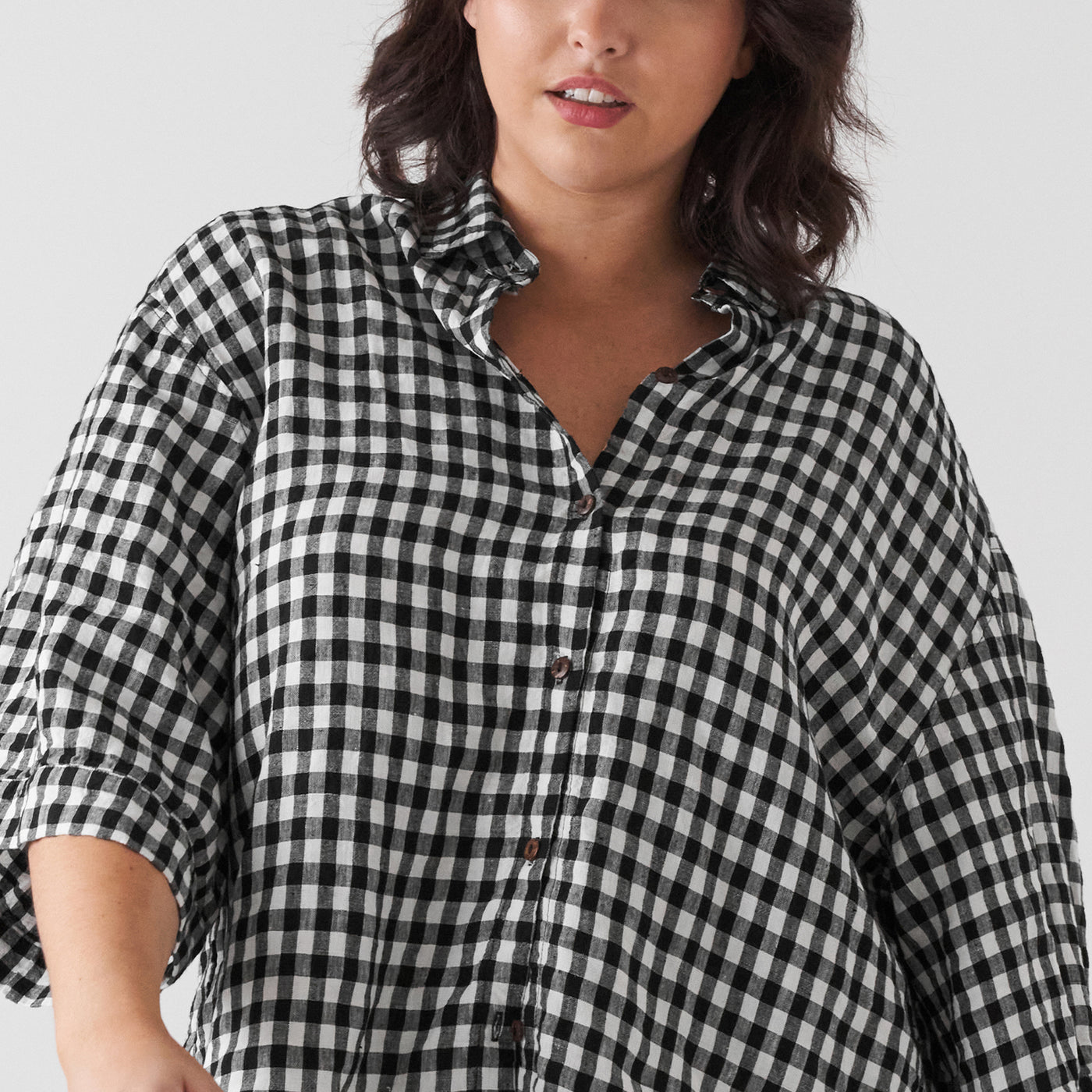 French Flax Linen Ruby Shirt in Charcoal Gingham