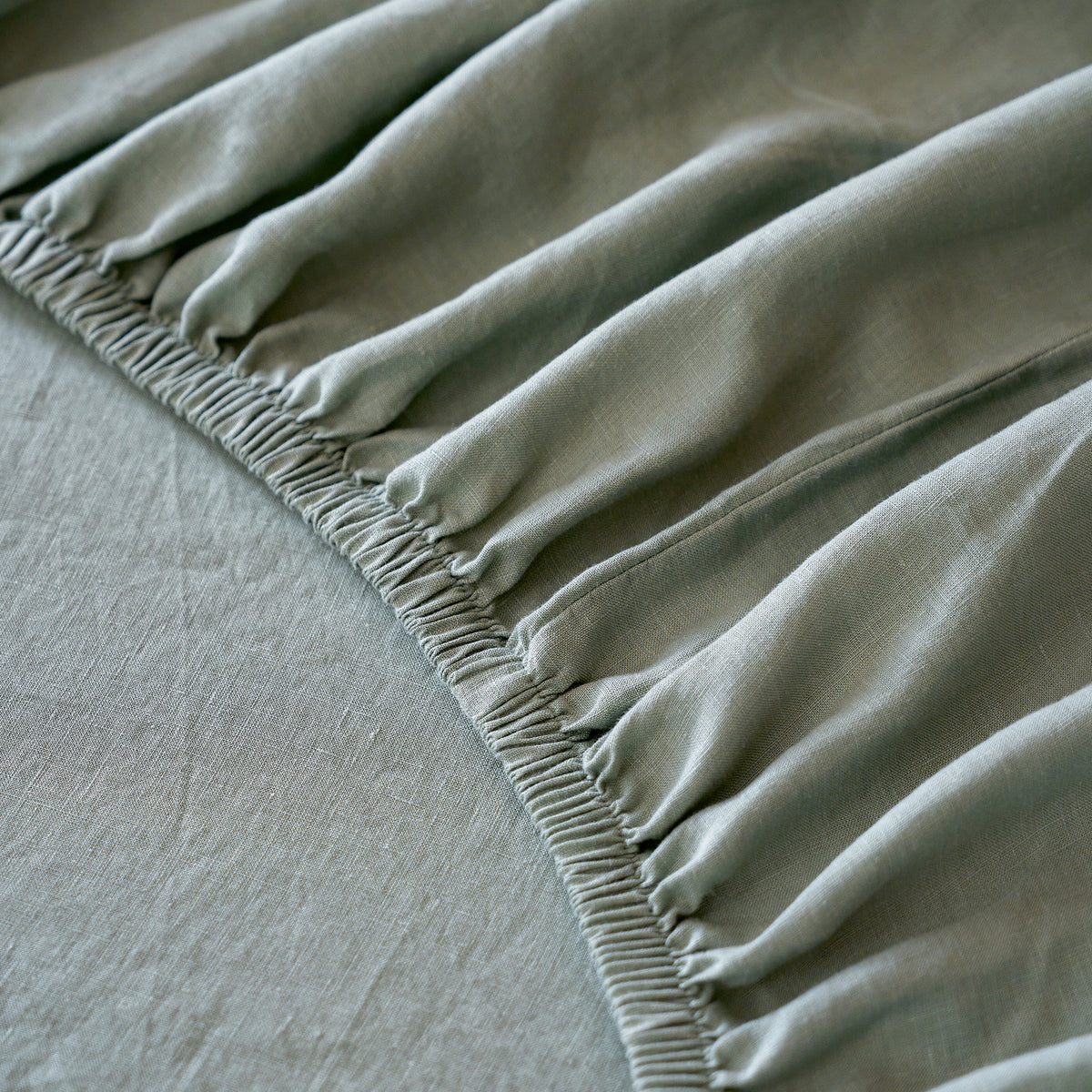 French Flax Linen Sheet Set in Sage