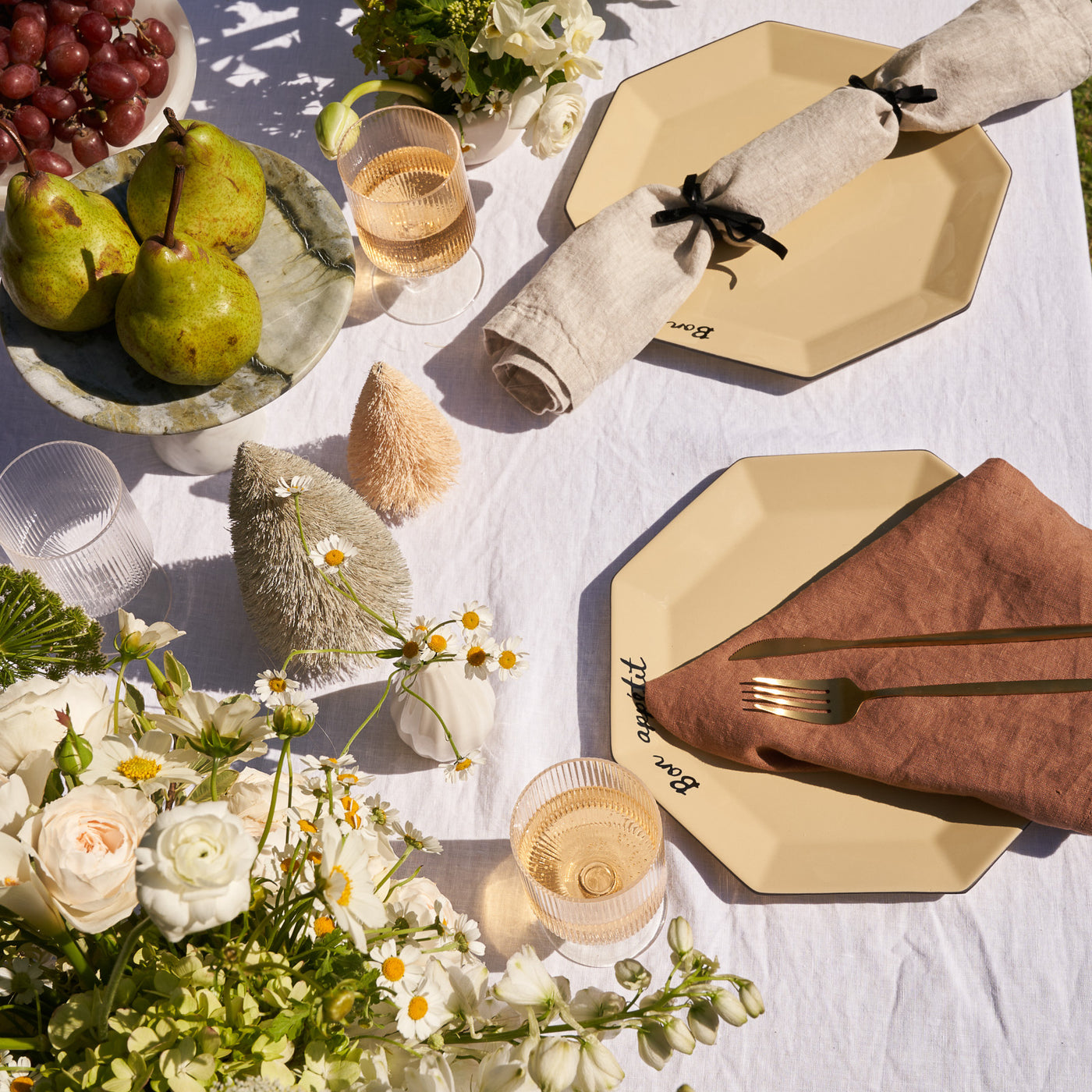 French Flax Linen Napkins (Set Of 4) in Hazelnut/Natural