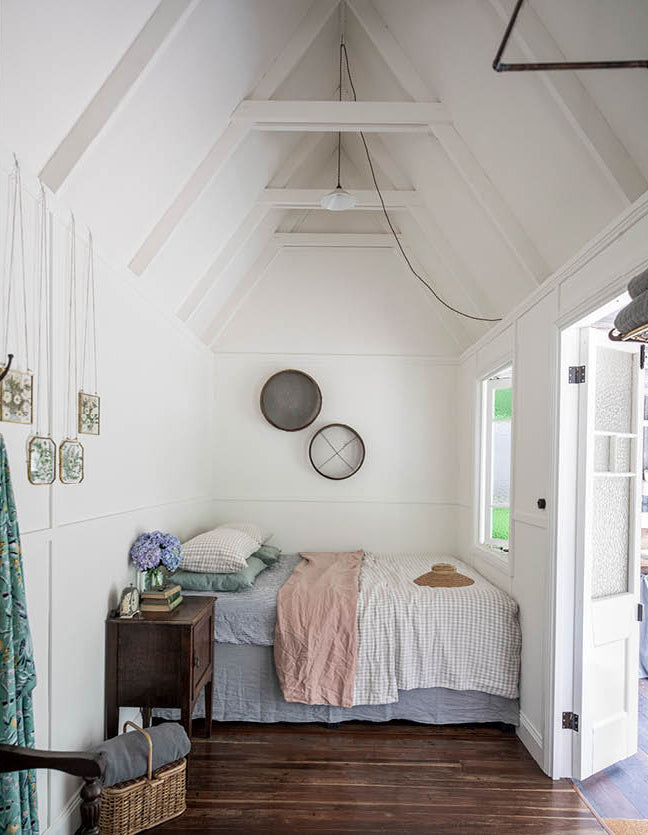 Places We Stay: Palmer & Gunn