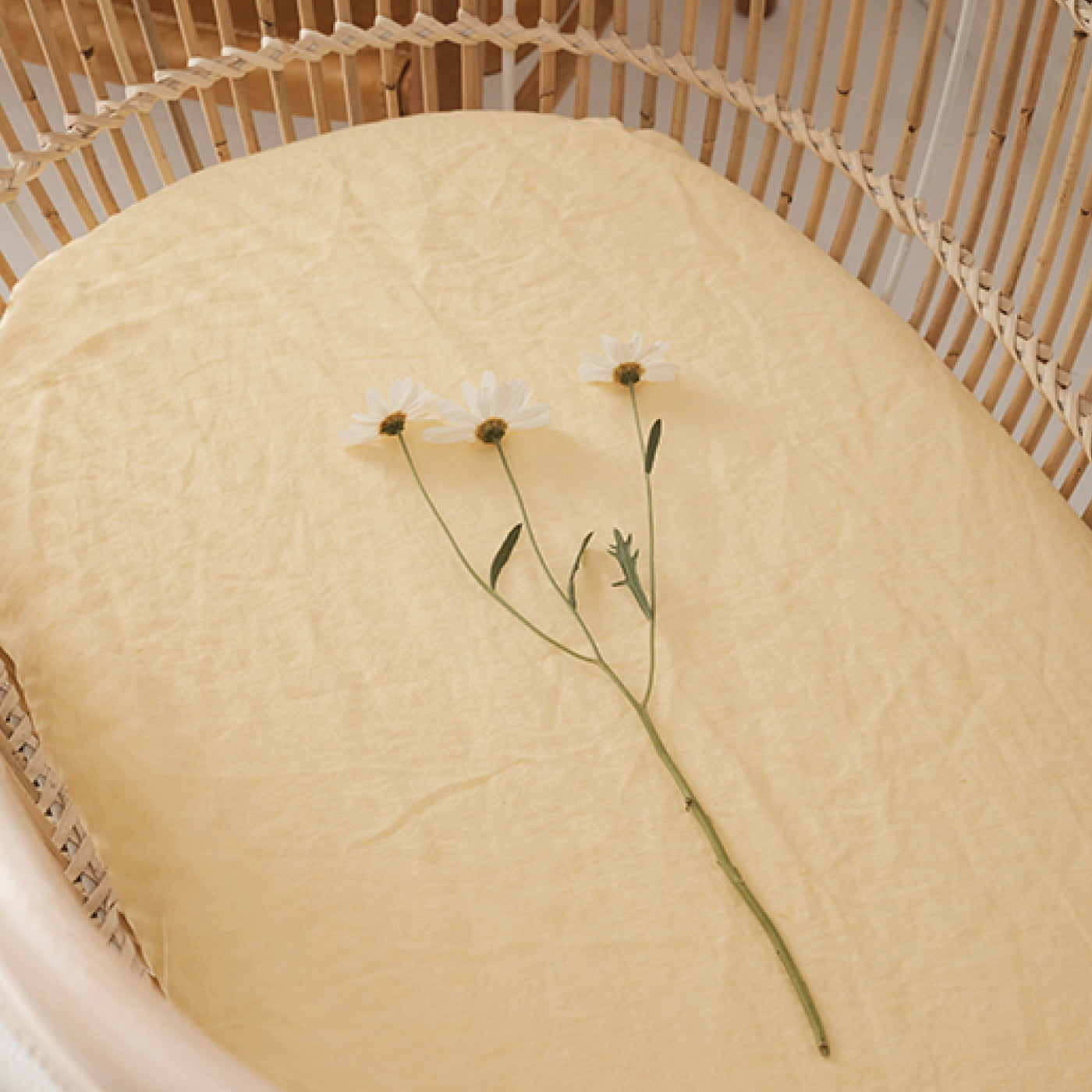 French Flax Linen Bassinet Sheet in Daisy