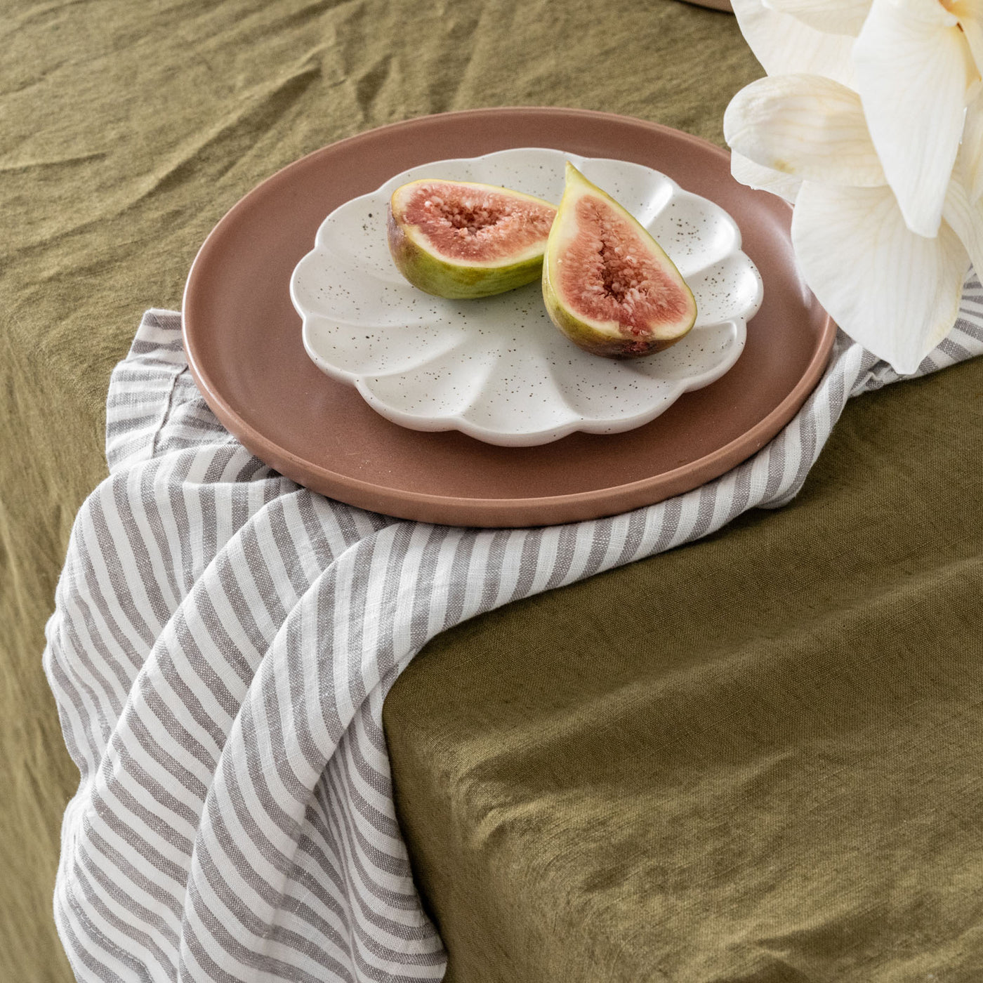 French Flax Linen Napkins (Set Of 4) in Grey Stripe